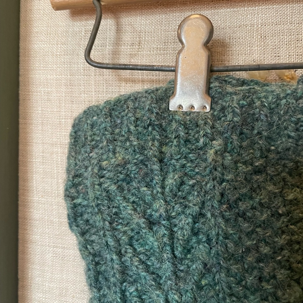 Hand knit wool socks - Picture 2 of 6